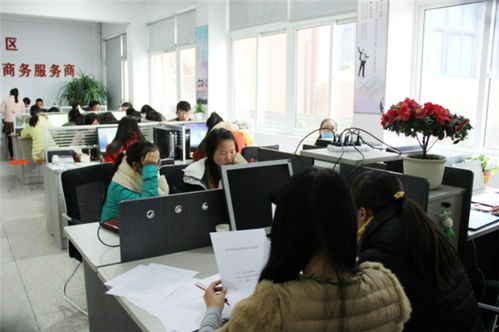 大学电子商务专业累吗